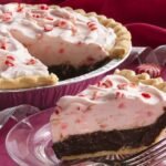Peppermint-Mallow Chocolate Cream Pie
