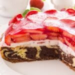 Marble Cake Cream Strawberry Glaze