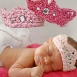 DIY Crochet Newborn Crown Free Pattern